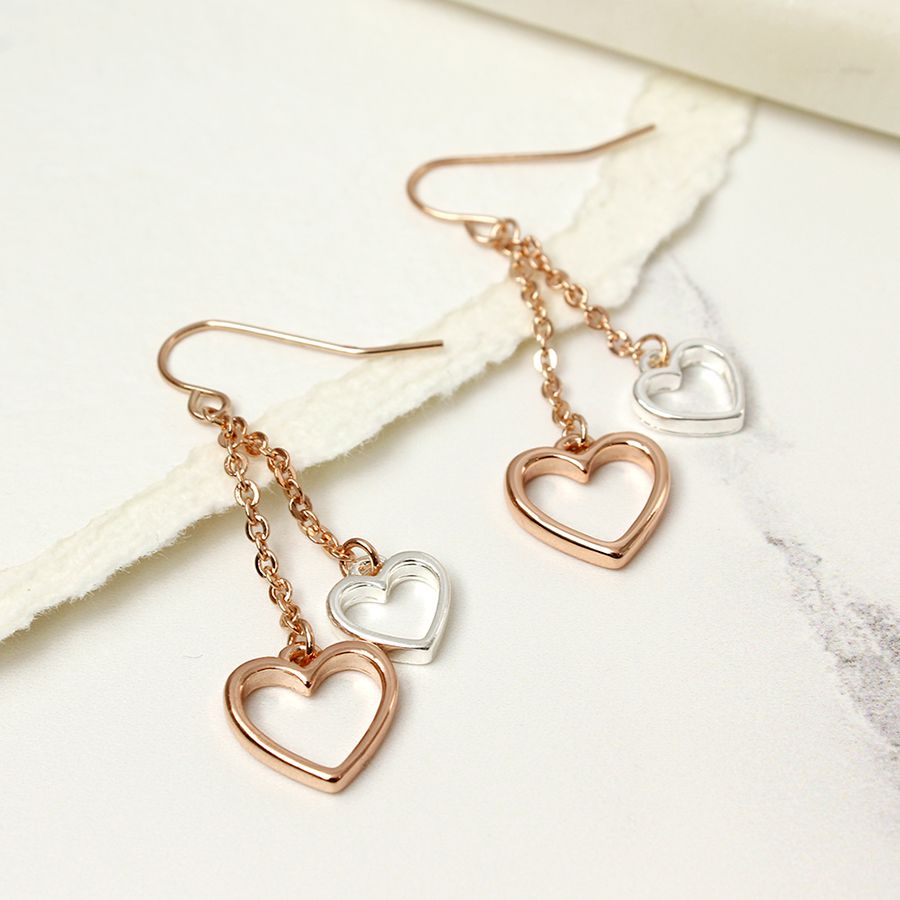Double chain double earrings with open hearts in contrasting colours
